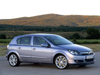 Mazda 3, Opel Astra или Renault Megane: дело вкуса