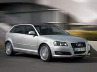 Audi A3 хэтчбек премиум класса.