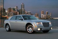 Особенности нового поколения Chrysler 300C