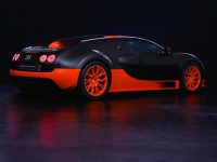 Bugatti показала Veyron 16.4 Grand Sport и Bugatti Veyron Super Sport