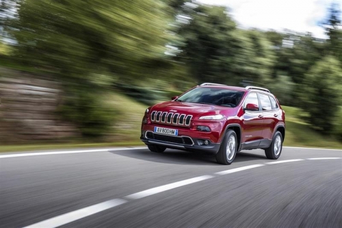 Jeep Cherokee получил двухлитровый дизельный мотор