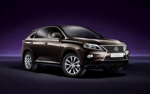 Lexus RX получил турбомотор