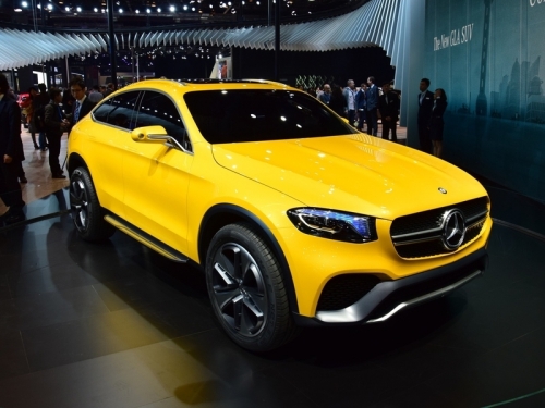 Новейшая модель Mercedes-Benz готова покатиться по наклонной