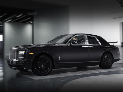 Rolls-Royce показал прототип своего первого внедорожника