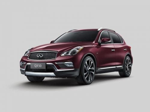 Самый компактный кроссовер Infiniti пережил "длинный" рестайлинг