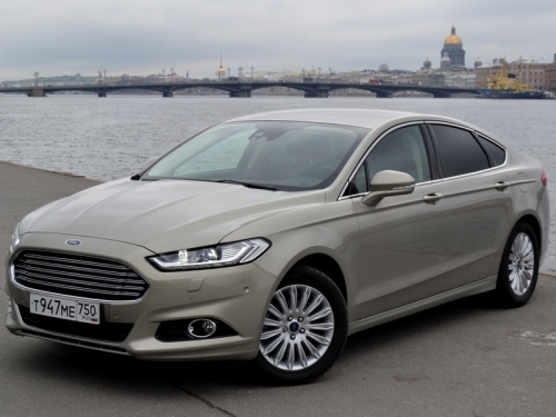 Тест-драйв Ford Mondeo: все что вы хотели знать о "припоздавшем" седане