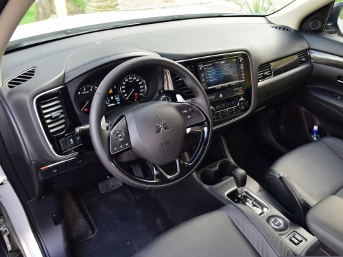 Тест-драйв Mitsubishi Outlander: отвечаем на вопросы