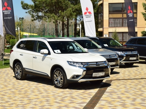 Тест-драйв Mitsubishi Outlander: отвечаем на вопросы
