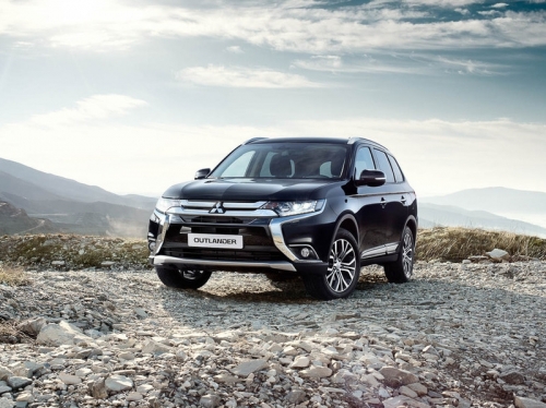 Тест-драйв обновленного Mitsubishi Outlander: задавайте вопросы!