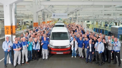 Новый Volkswagen T6 пошел в серию