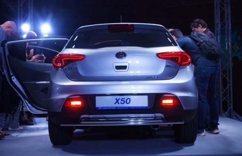 Lifan приступила к продажам конкурента Lada Xray