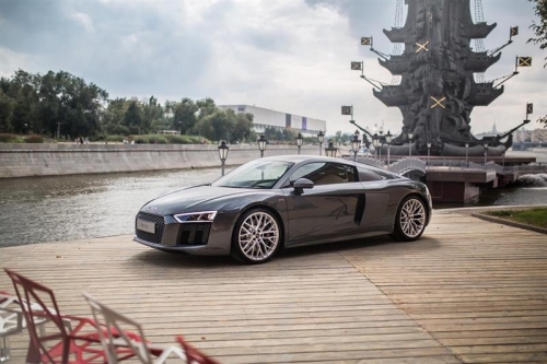 Audi обновила свой самый быстрый автомобиль