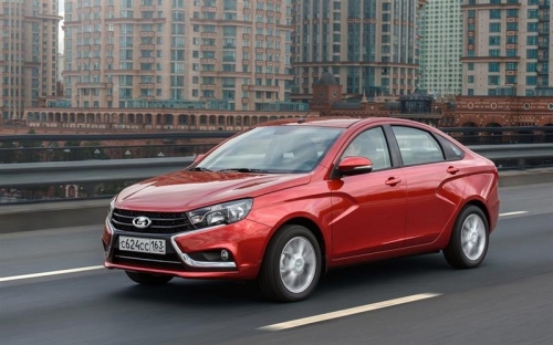 Самые доступные Lada Vesta добрались до дилеров