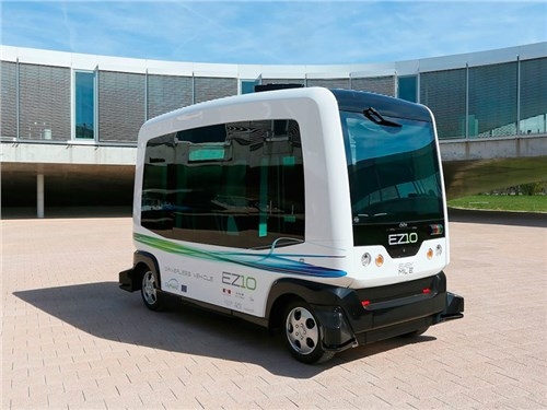В Нидерландах прошли испытания беспилотных автобусов