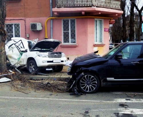 Эксперты назвали самые аварийные дороги РФ
