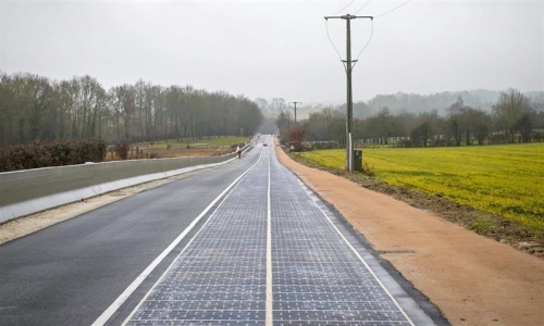 В РФ появятся дороги из солнечных батарей
