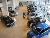 Цены на автомобили в России начинают снижаться