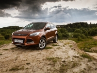 Ford Kuga хотят записать в роскошные кроссоверы