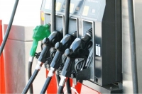 Цены на бензин выросли в 58 субъектах РФ